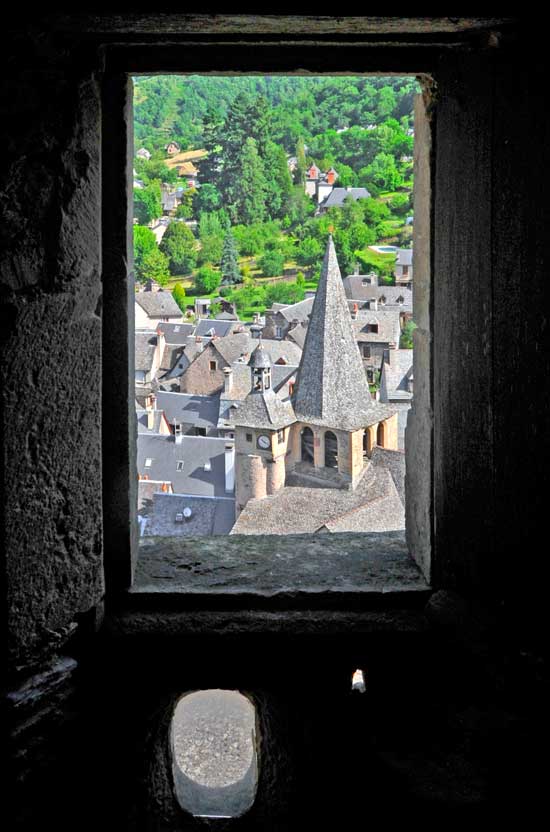 Chateau d'Estaing - vue de le tour